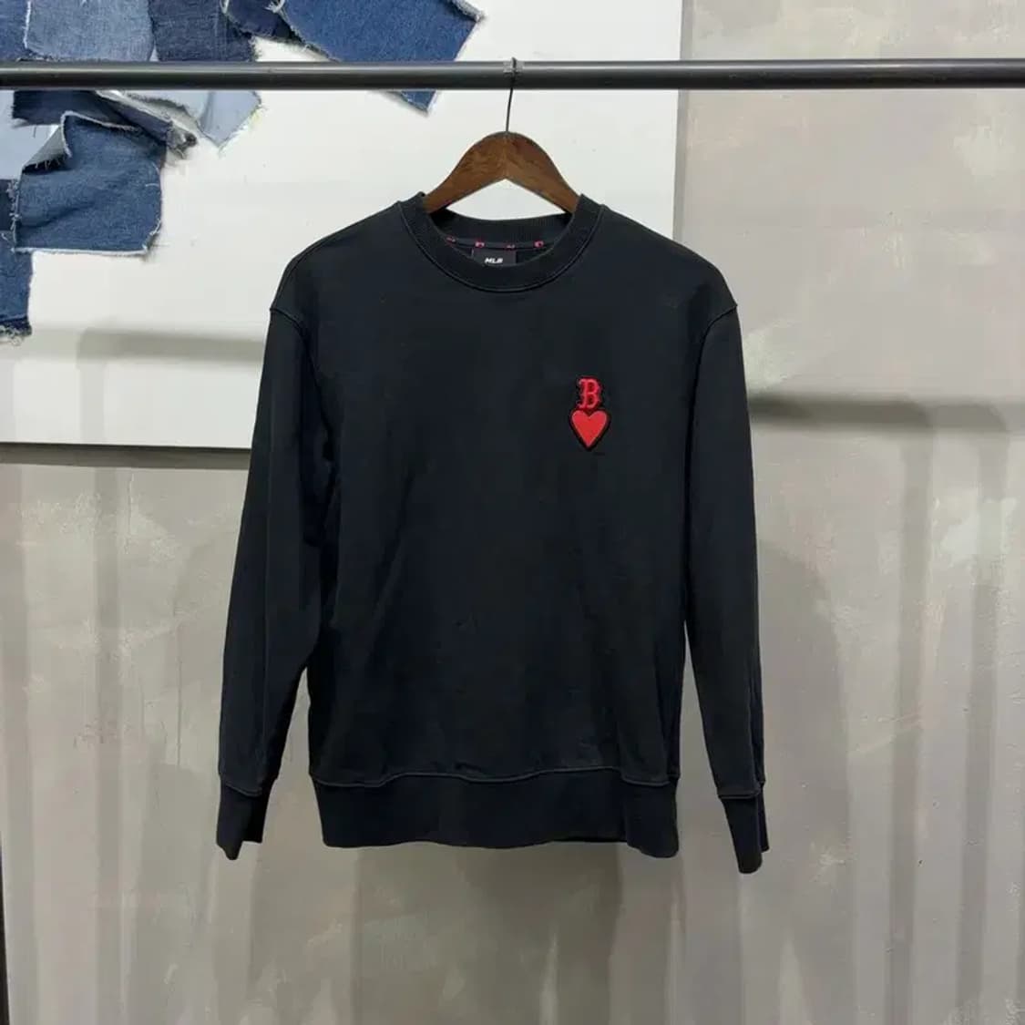 (90) MLB 보스턴 자수 맨투맨 긴팔티 상품이미지1