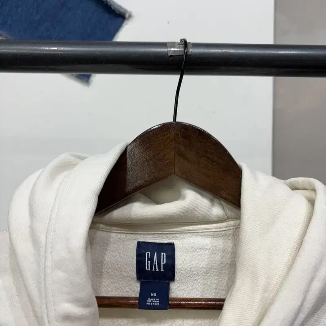 (90) GAP 갭 여성 기모 자수 기모 후드티 상품이미지2