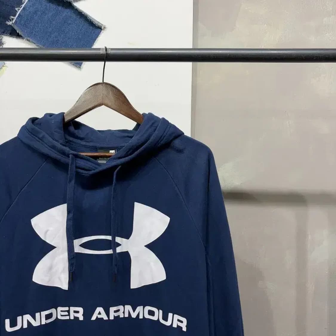 (110) 언더아머 스포츠 기모 프린팅 후드티 상품이미지3