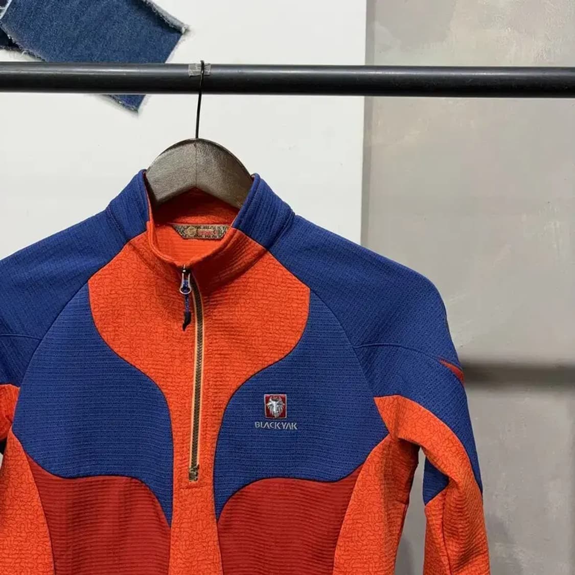 (90) 블랙야크 여성 등산 아웃도어 반집업 긴팔 티 상품이미지3