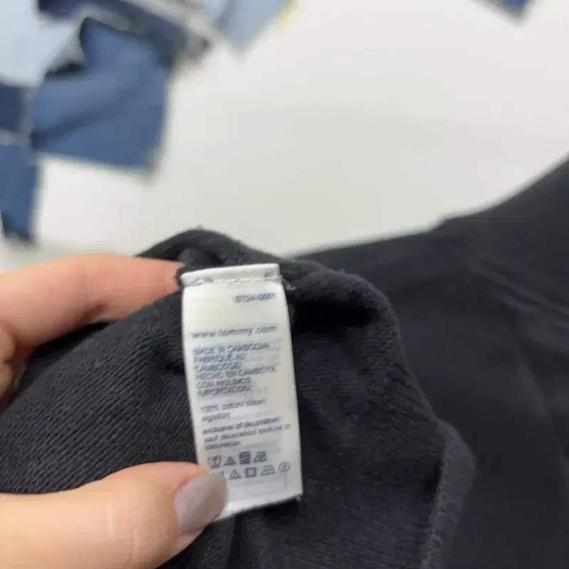 (95) 타미힐피거 캐주얼 자수 반집업 니트 상품이미지5