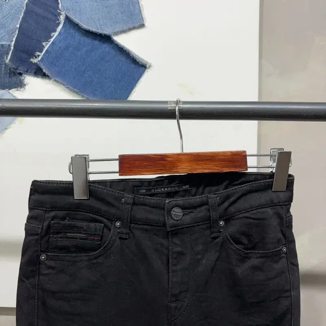 (25인치) 버커루 여성 캐주얼 스판 블랙진 흑청바지 상품이미지2