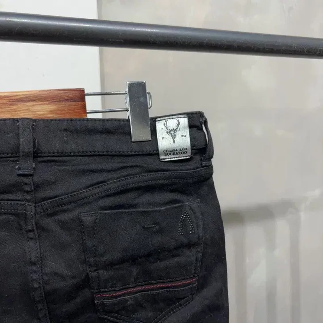 (25인치) 버커루 여성 캐주얼 스판 블랙진 흑청바지 상품이미지5