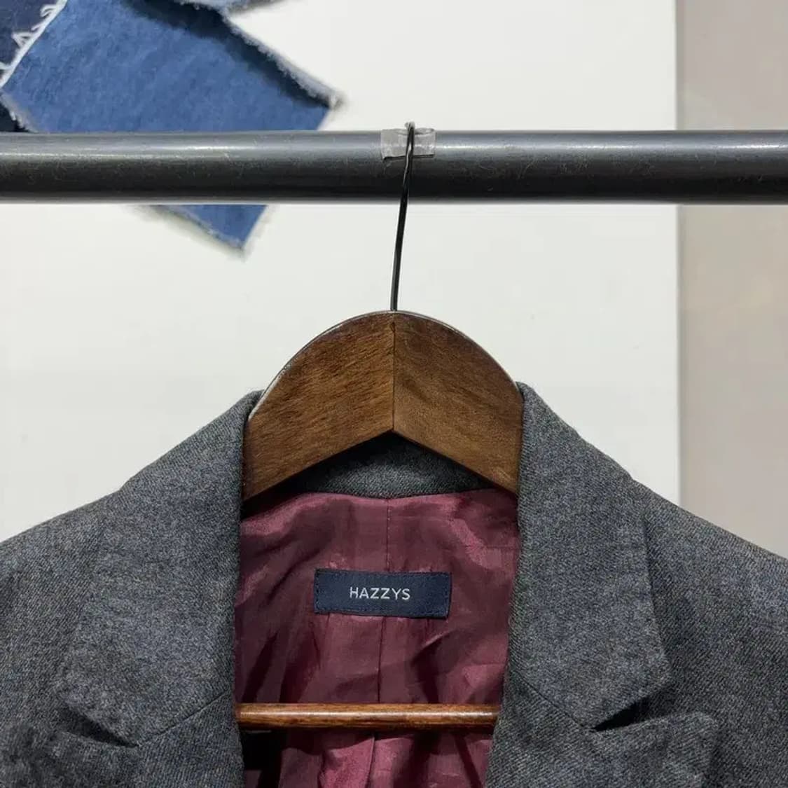 (85) 헤지스 여성 캐주얼 모직 원버튼 블레이저 자켓 상품이미지4