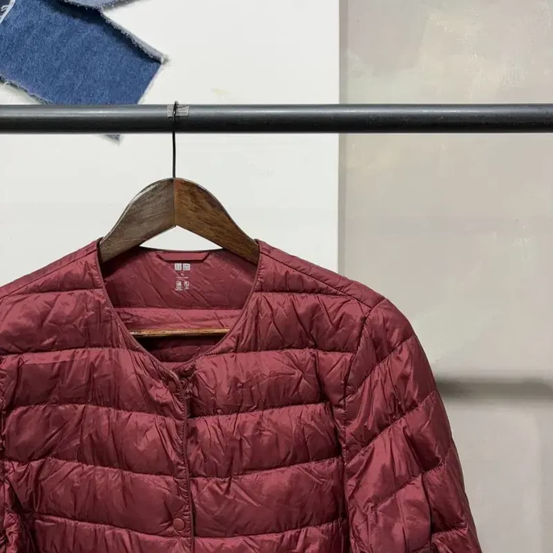 (100) 유니클로 여성 캐주얼 다운 경량패딩 상품이미지3