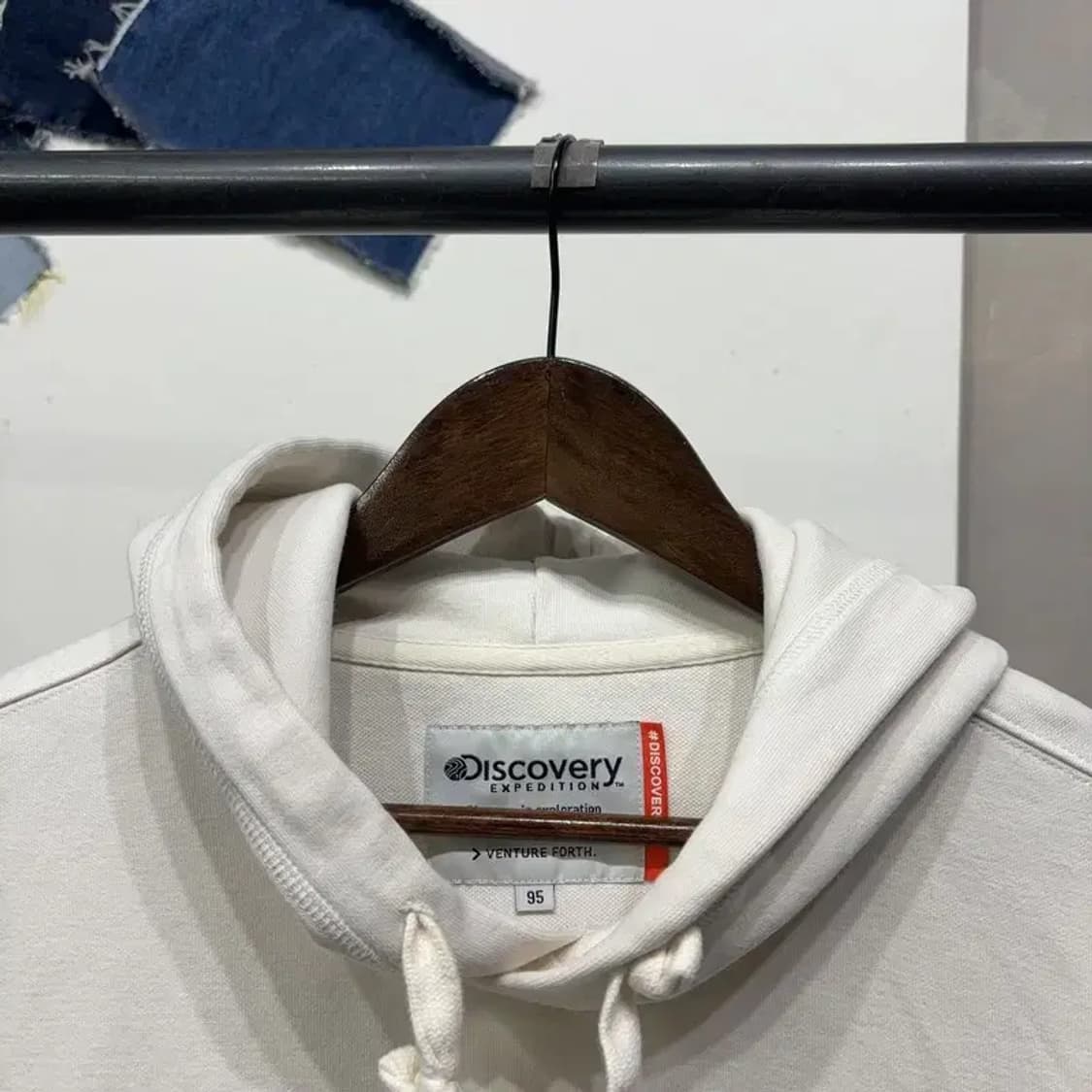 (95) 디스커버리 캐주얼 아웃도어 후드티 상품이미지2