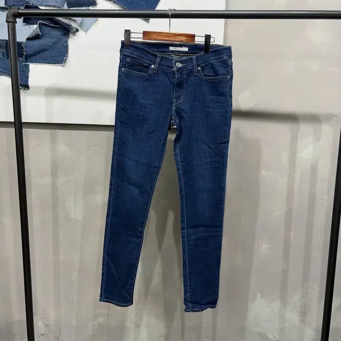 (28인치) 리바이스 711 여성 스키니핏 스판 청바지 데님팬츠 상품이미지1