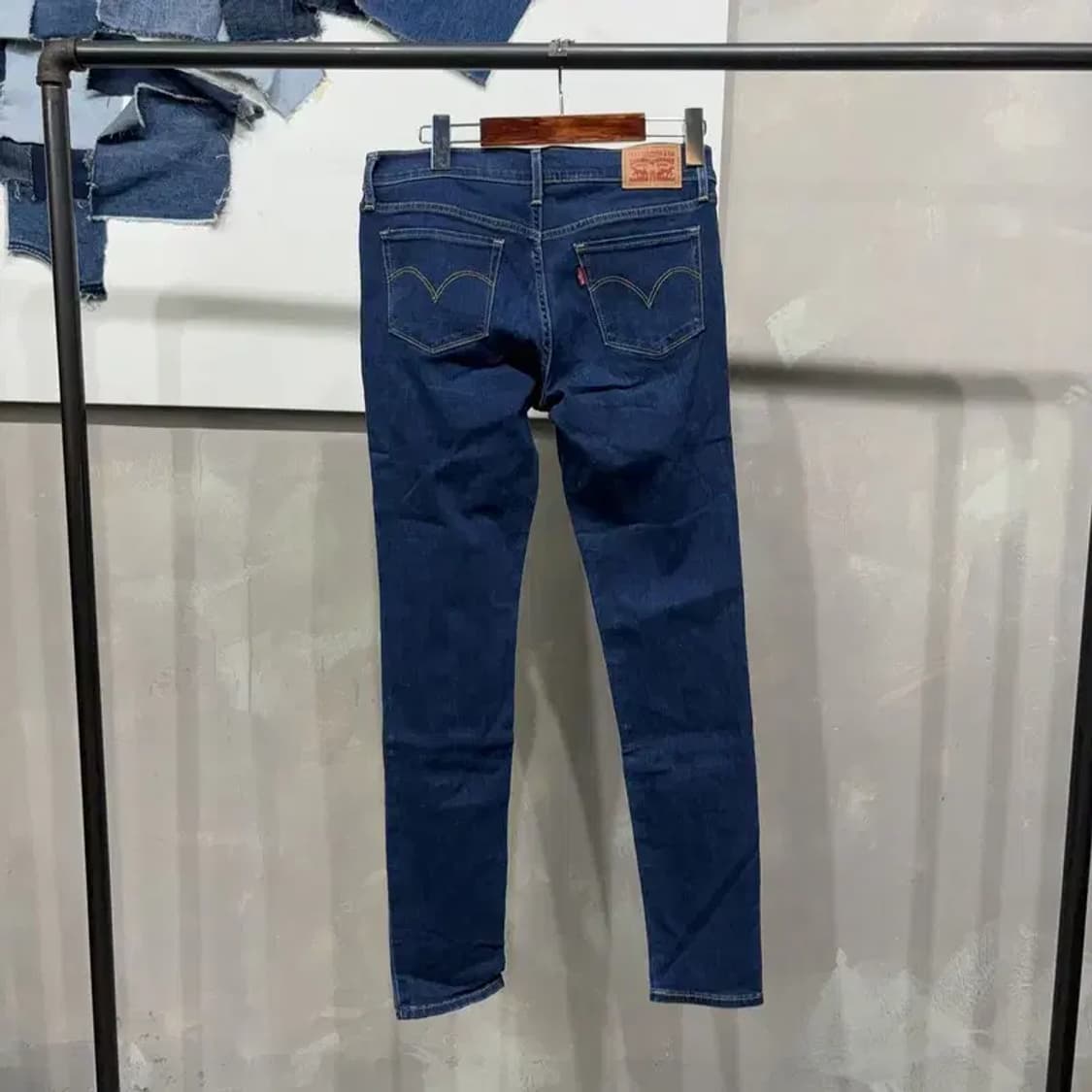 (28인치) 리바이스 711 여성 스키니핏 스판 청바지 데님팬츠 상품이미지3