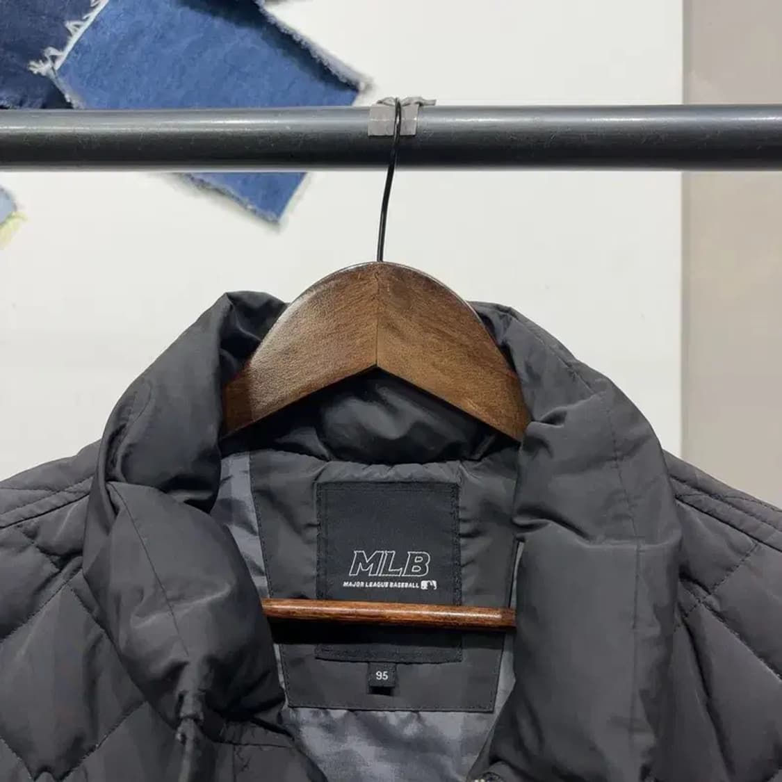 (95) MLB 뉴욕양키스 오리털 패딩조끼 상품이미지2