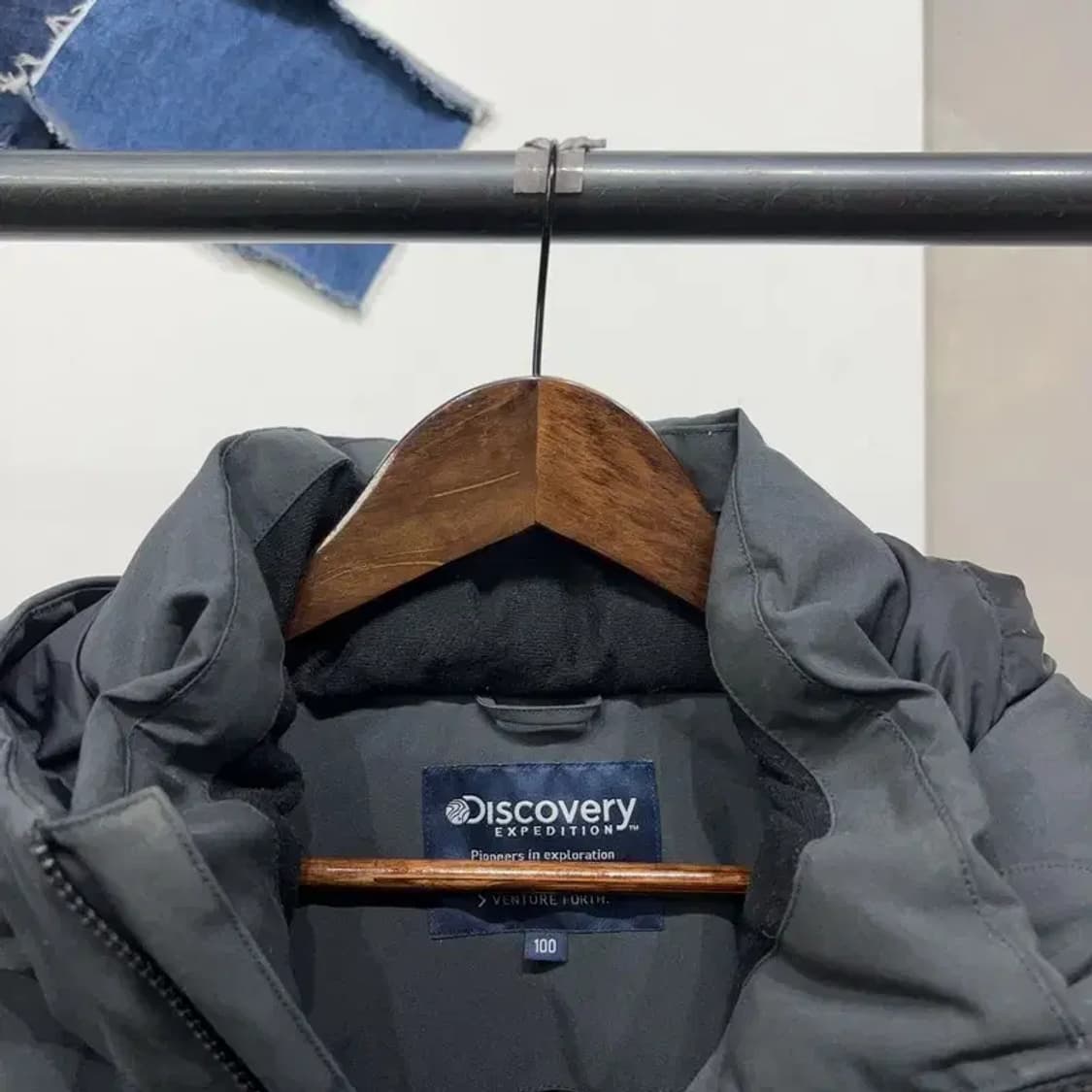 (100) 디스커버리 숏 봄버 다운자켓 패딩 상품이미지2