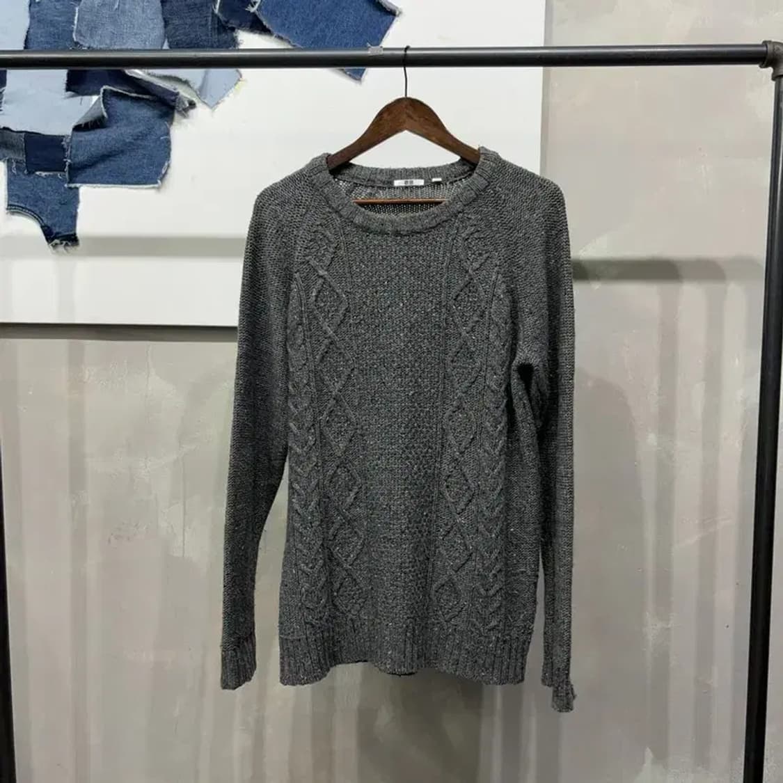 (105) 유니클로 캐주얼 케이블 꽈배기 라운드 니트 상품이미지1