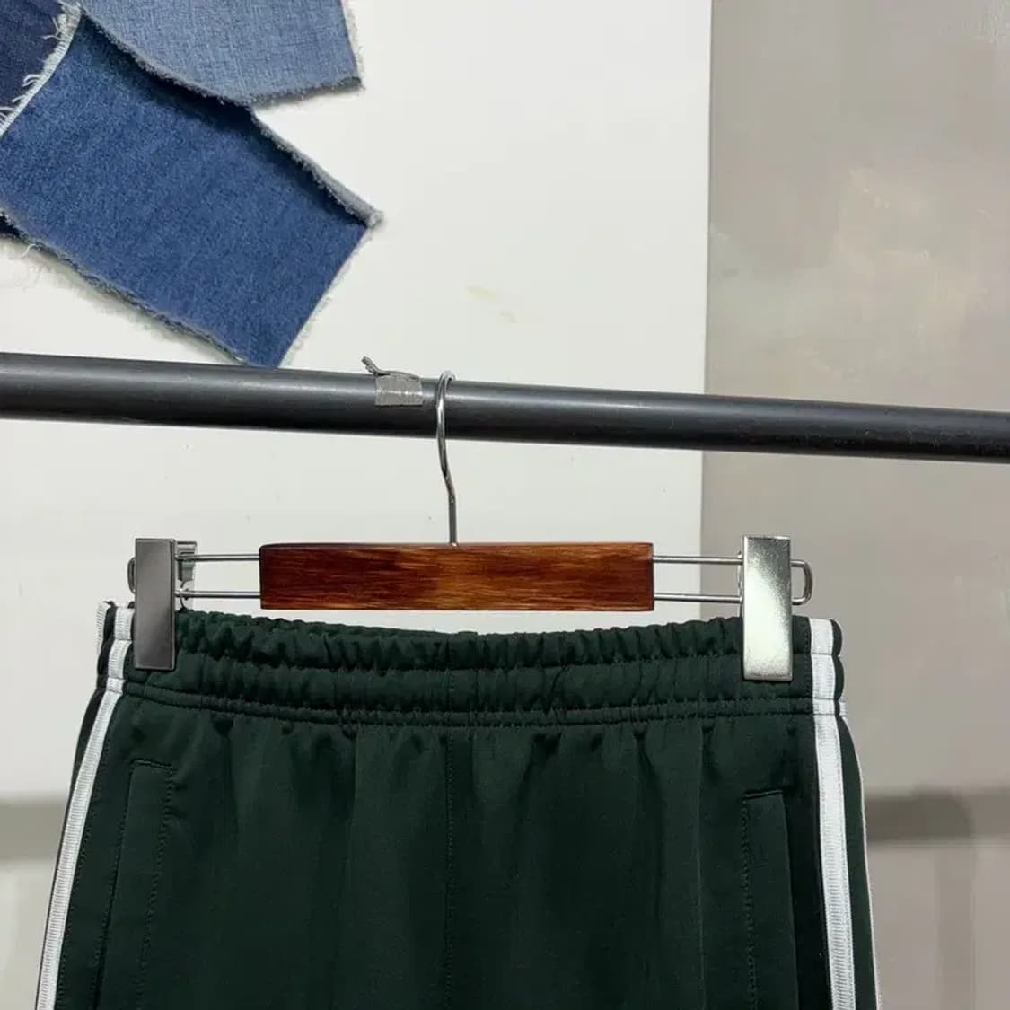 (24~26인치) 아디다스 여성 밴딩 트레이닝 팬츠 운동바지 상품이미지2