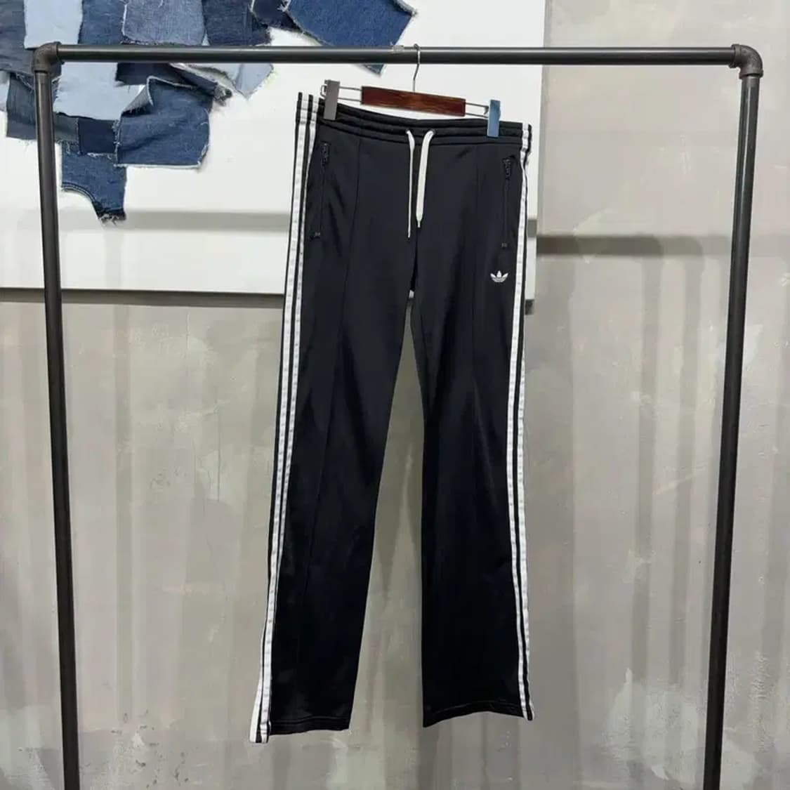 (28~30인치) 아디다스 여성 부츠컷 플레어진 팬츠 운동바지 상품이미지1