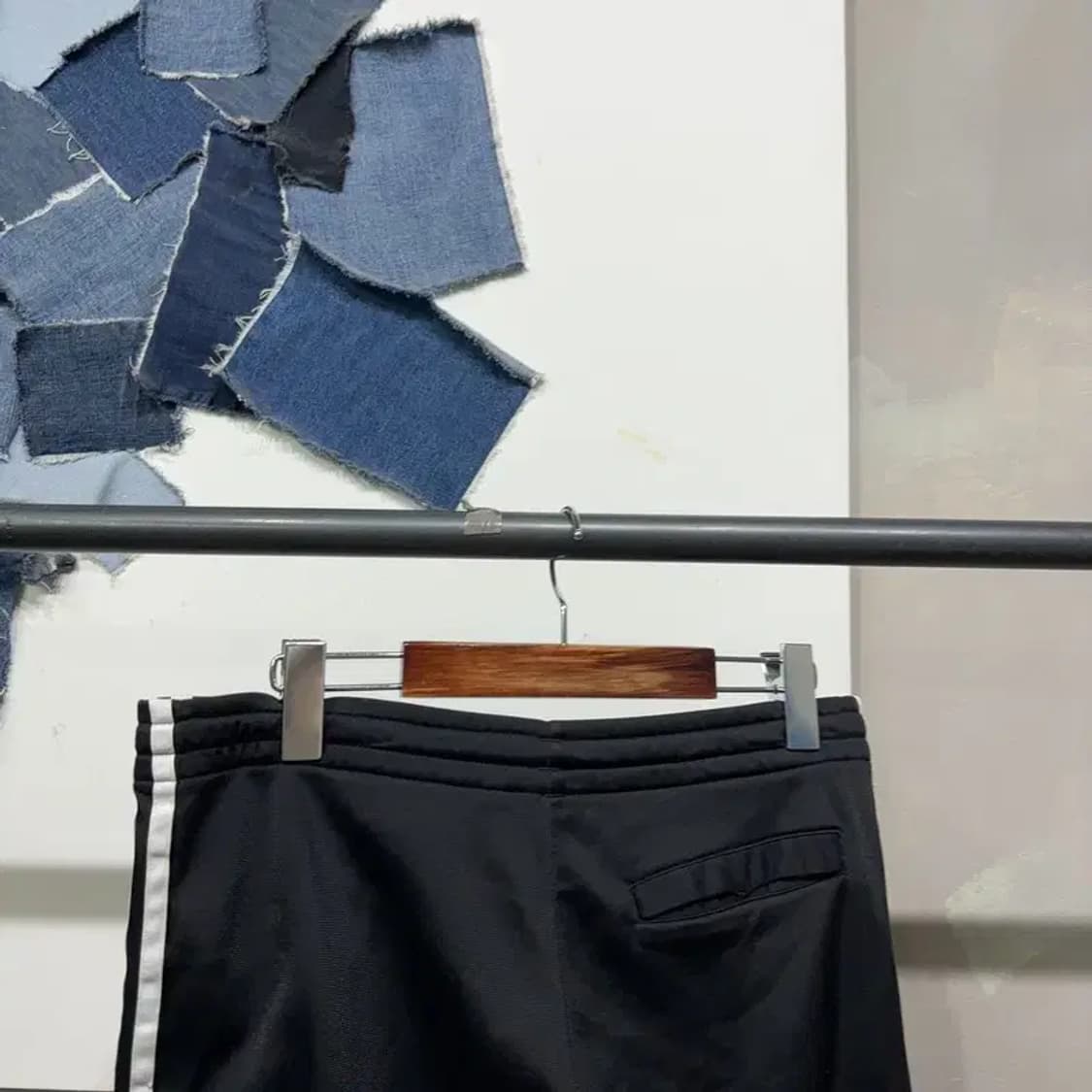 (28~30인치) 아디다스 여성 부츠컷 플레어진 팬츠 운동바지 상품이미지5