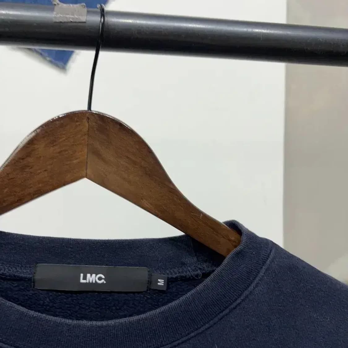 (95) 엘엠씨 스트릿 빅로고 백프린팅 기모 맨투맨 긴팔 티 상품이미지2