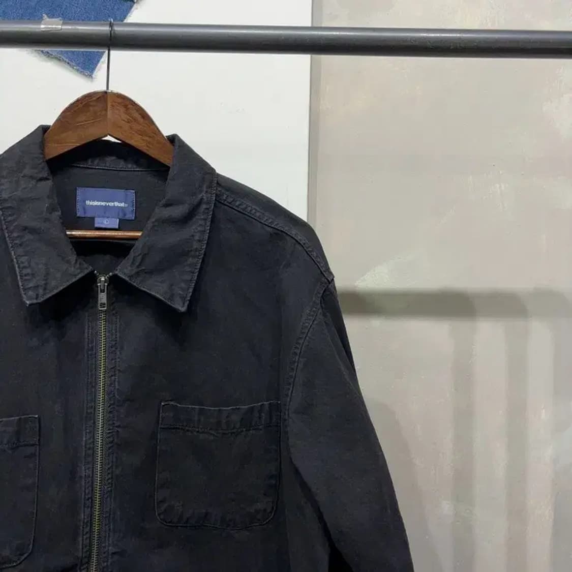 (105) 디스이즈네버댓 투포켓 카라 블루종 워크 자켓 상품이미지3