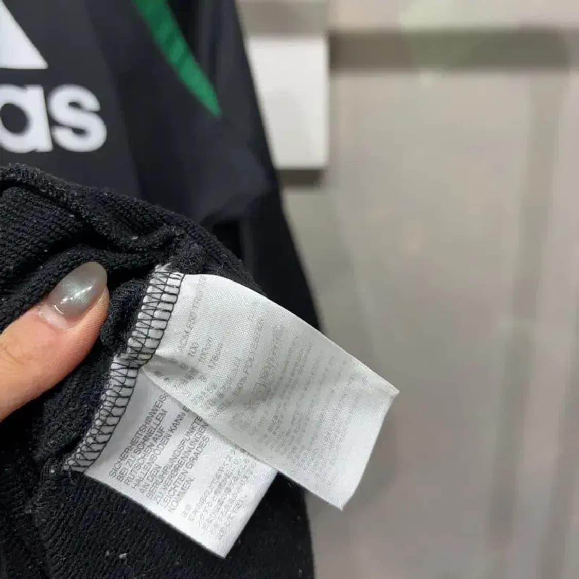 (100) 아디다스 AC밀란 스포츠 목폴라 기능성 긴팔 티 상품이미지5