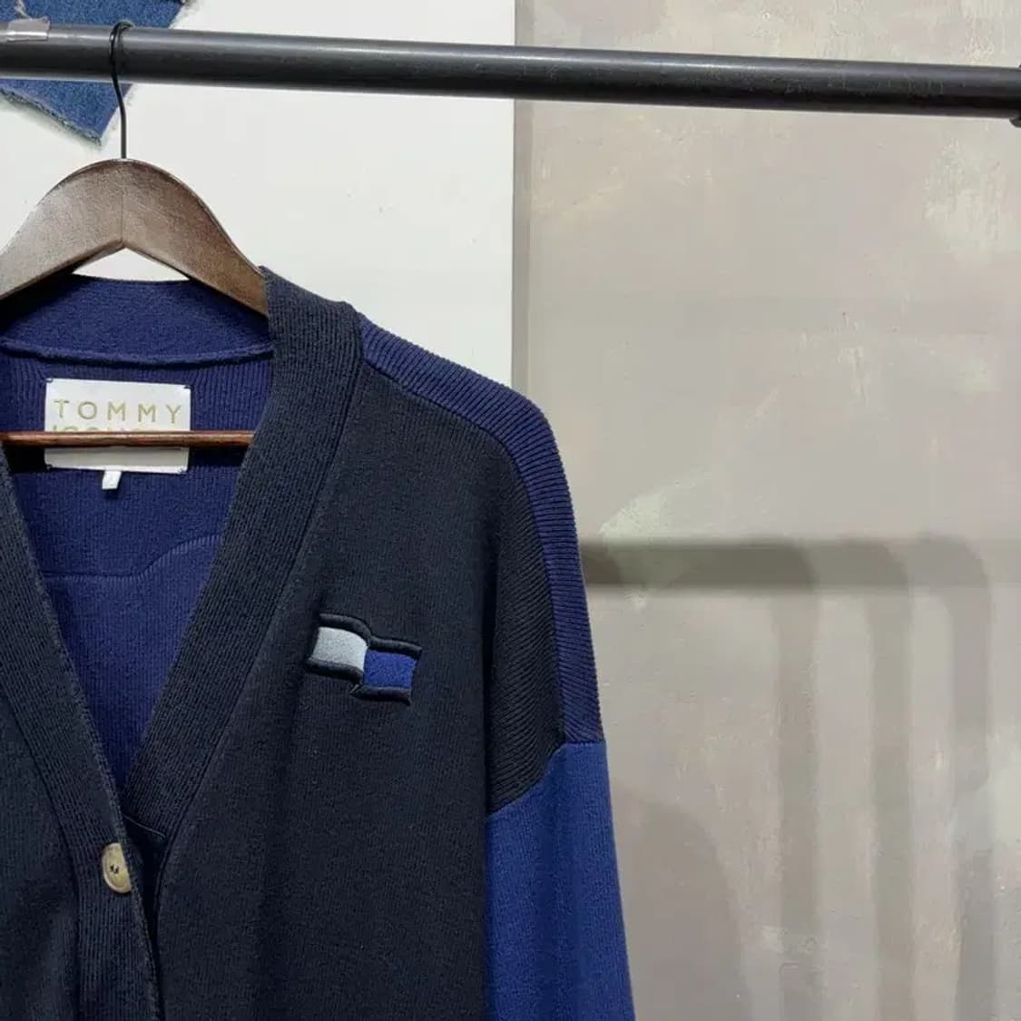 (95) 타미힐피거 캐주얼 투톤 니트 가디건 상품이미지3