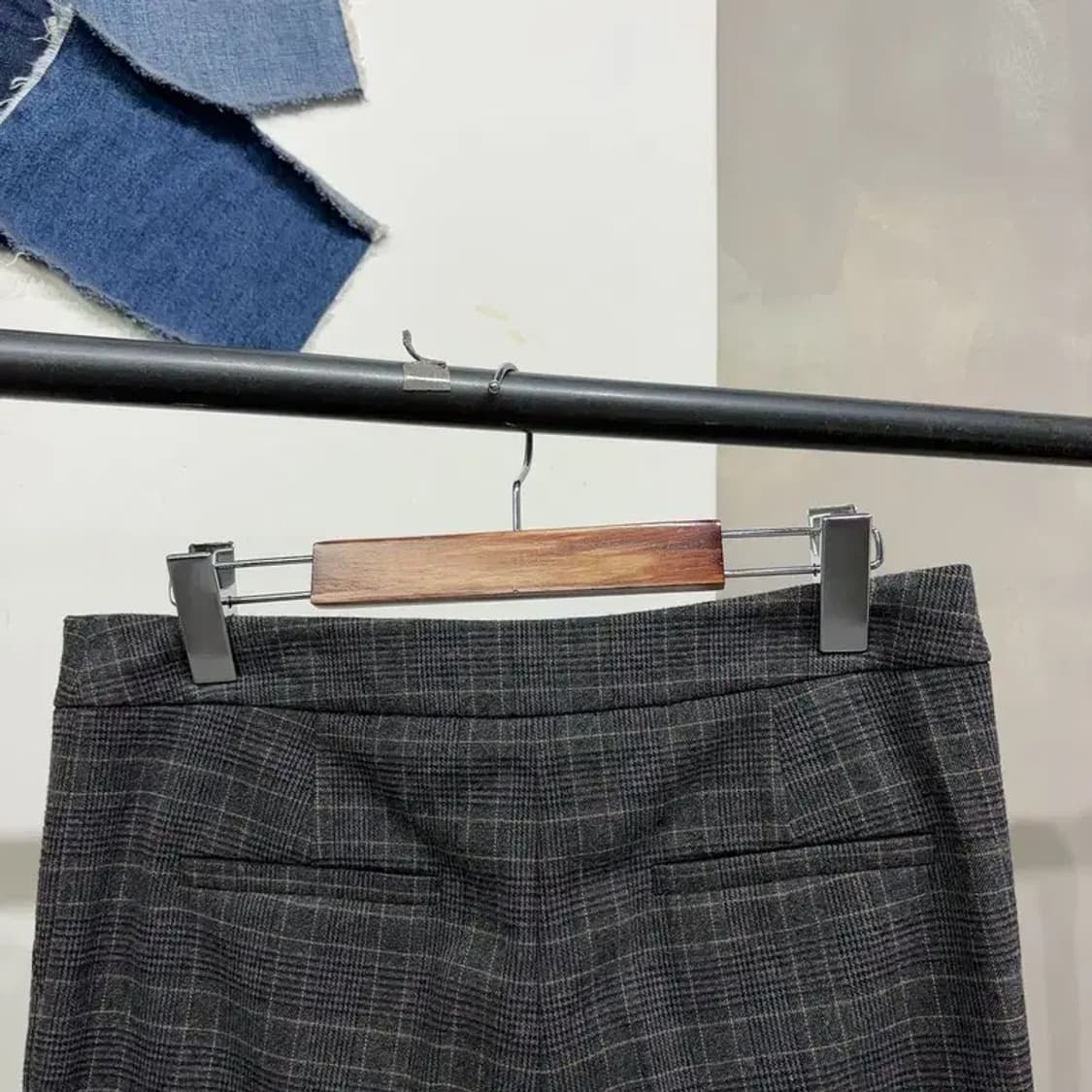 (28인치) 베스띠벨리 여성 모직 체크 슬랙스 팬츠 상품이미지4