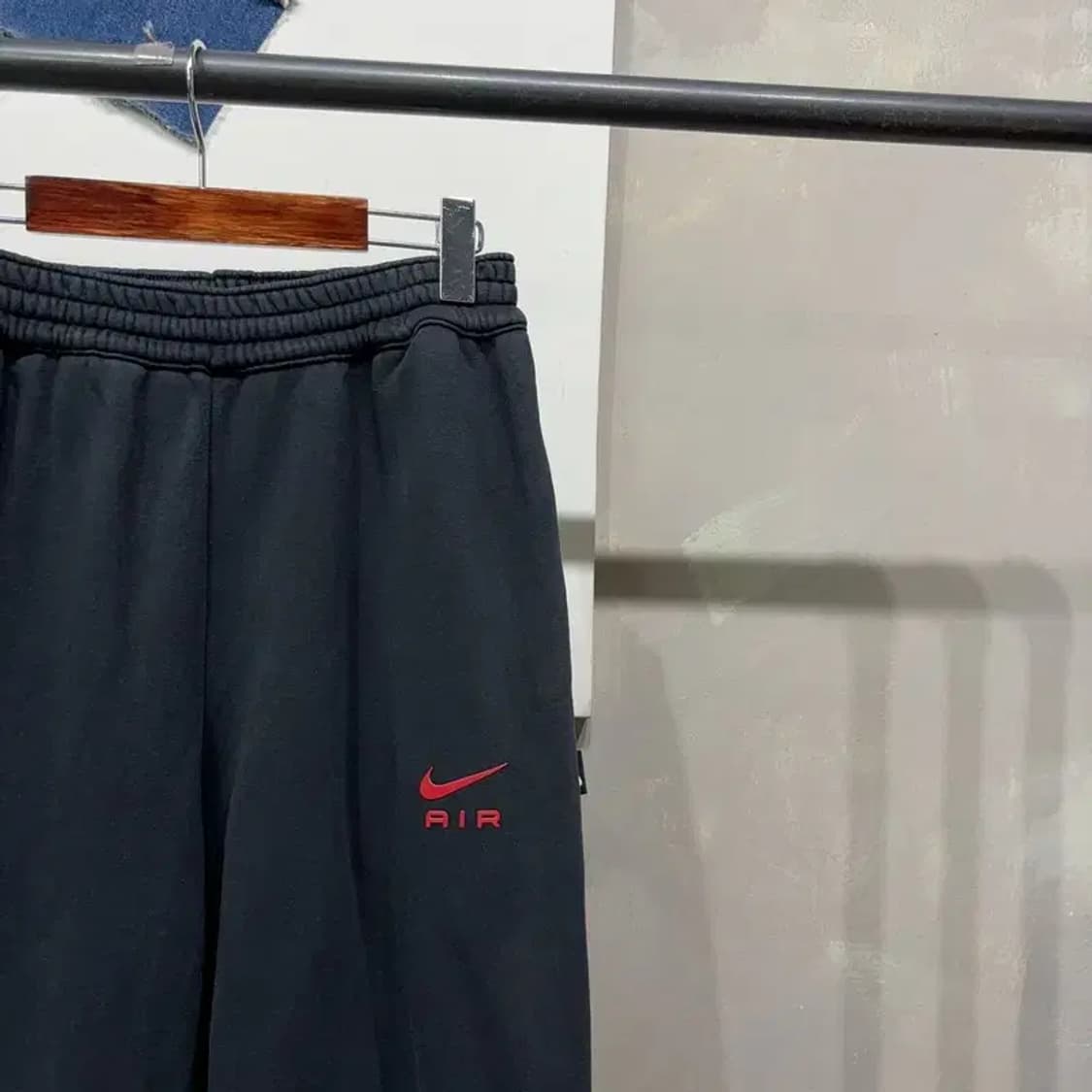 (28~30인치) 나이키 AIR 밴딩 기모 조거팬츠 운동바지 상품이미지3