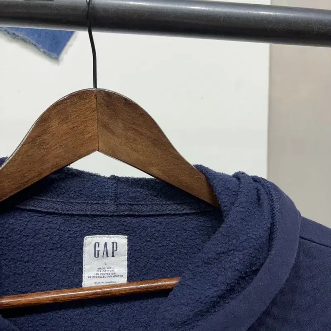 (105) GAP 갭 Y2K 빈티지 기모 자수 후드티 상품이미지2