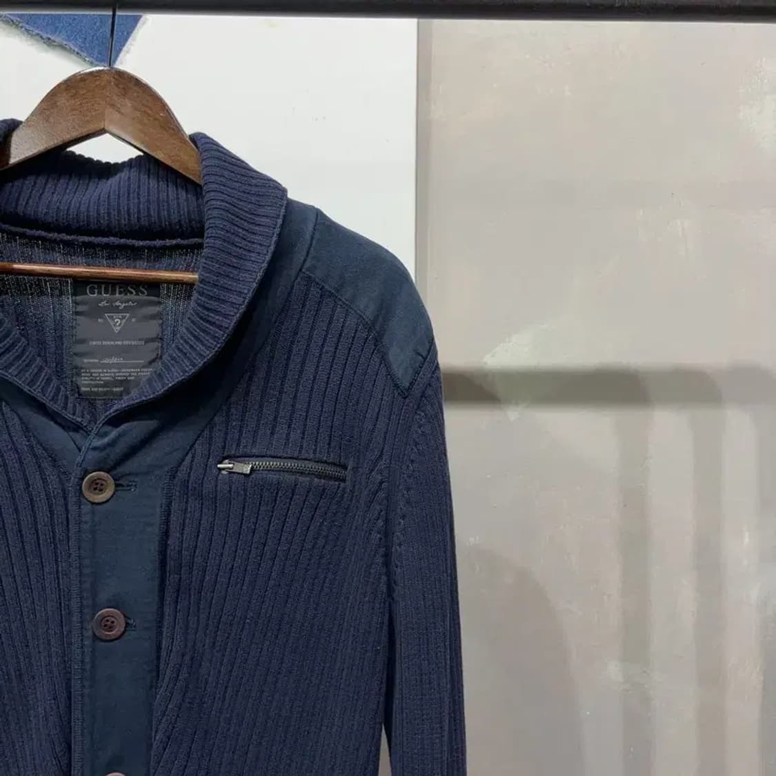 (105) 게스 캐주얼 클래식 숄카라 네이비 가디건 상품이미지3