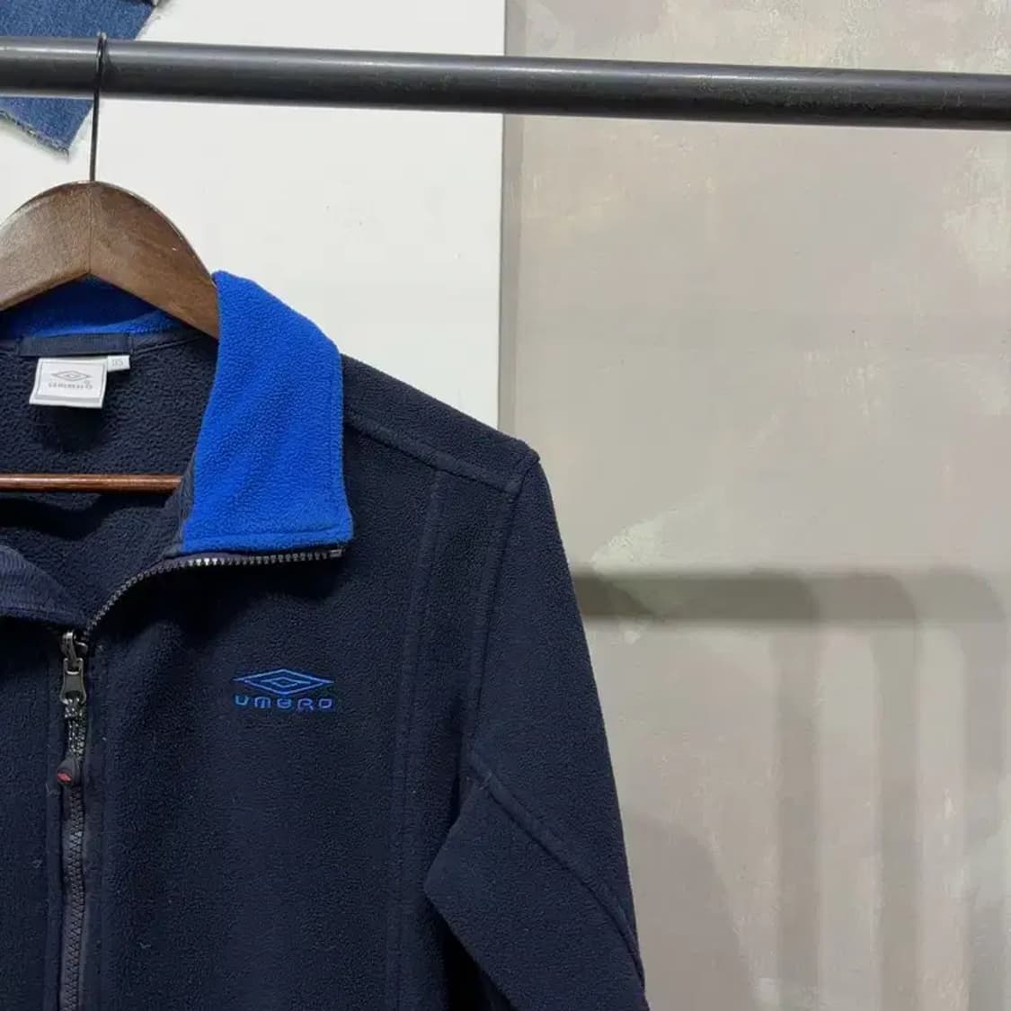 (95) 엄브로 축구 스포츠 후리스 자켓 상품이미지3