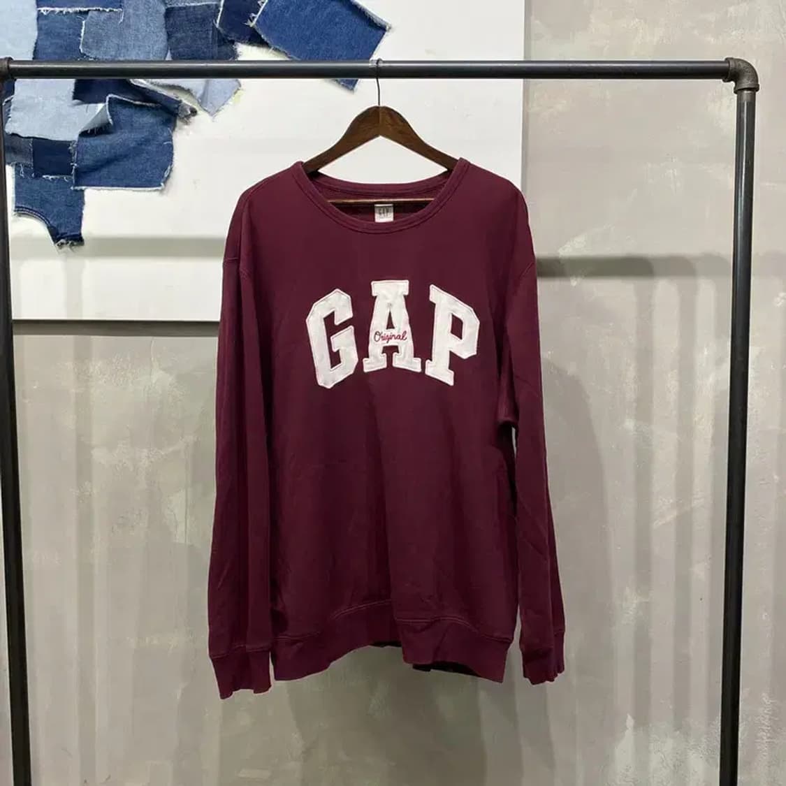 (110) GAP 갭 캐주얼 빅로고 자수 기모 맨투맨 긴팔 티 상품이미지1