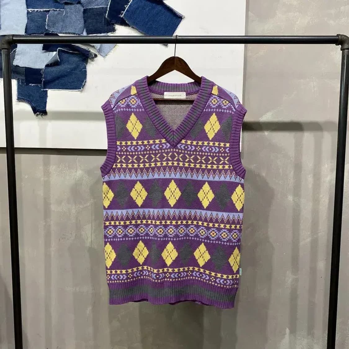 (100) 인스턴트펑크 자카드 에스닉 니트 조끼 상품이미지1