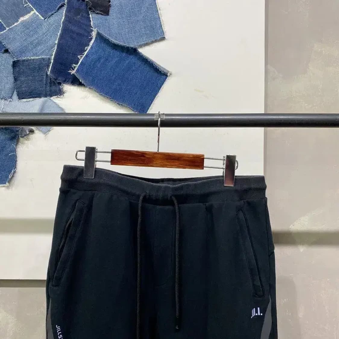 (28~30인치) 질스튜어트 스포츠 밴딩 트레이닝 팬츠 운동바지 상품이미지2