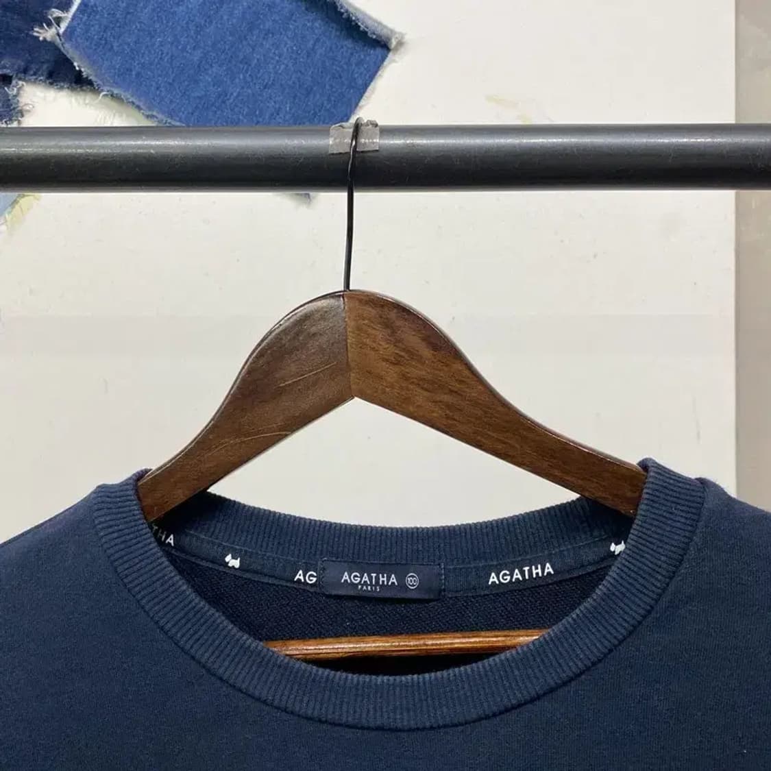 (100) 아가타 여성 캐주얼 프린팅 맨투맨 긴팔 티 상품이미지2