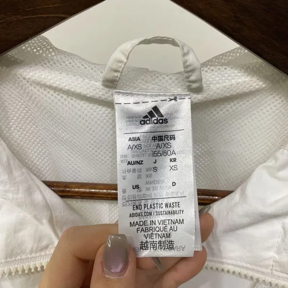 (95) 아디다스 여성 화이트 크롭 바람막이 자켓 상품이미지5