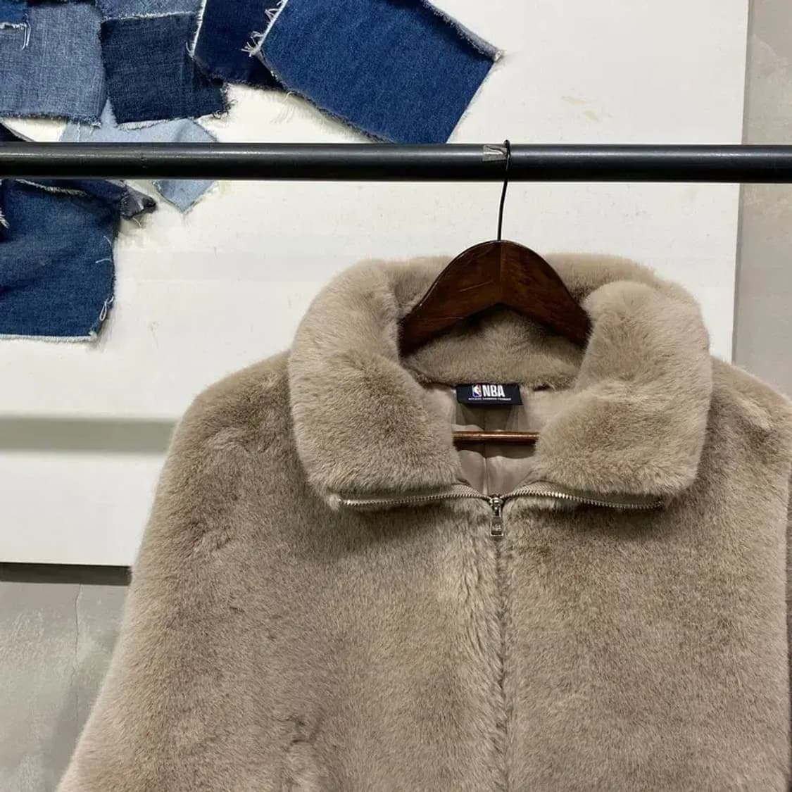 (90) NBA 여성 뉴욕 퍼 크롭 자켓 점퍼 상품이미지3