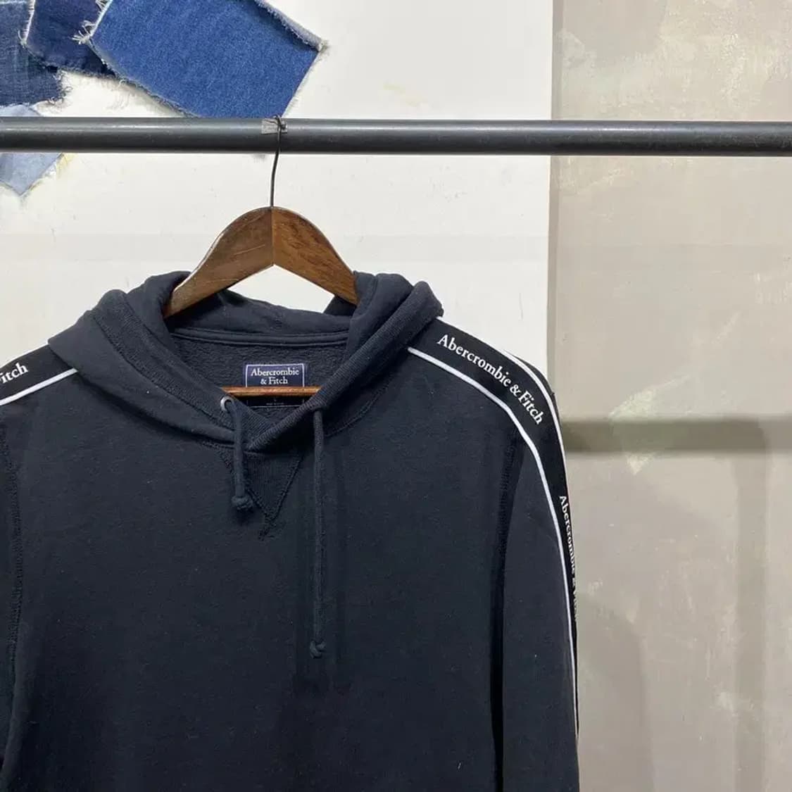 (105) 아베크롬비 스트릿 사이드라인 기모 후드티 상품이미지3