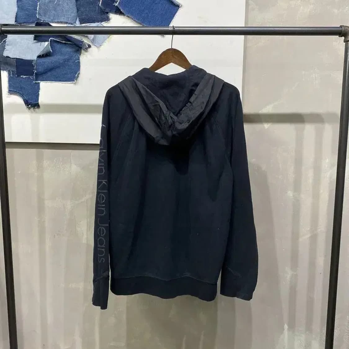 (105) 캘빈클라인 CK 캐주얼 소매프린팅 후드집업 자켓 상품이미지4