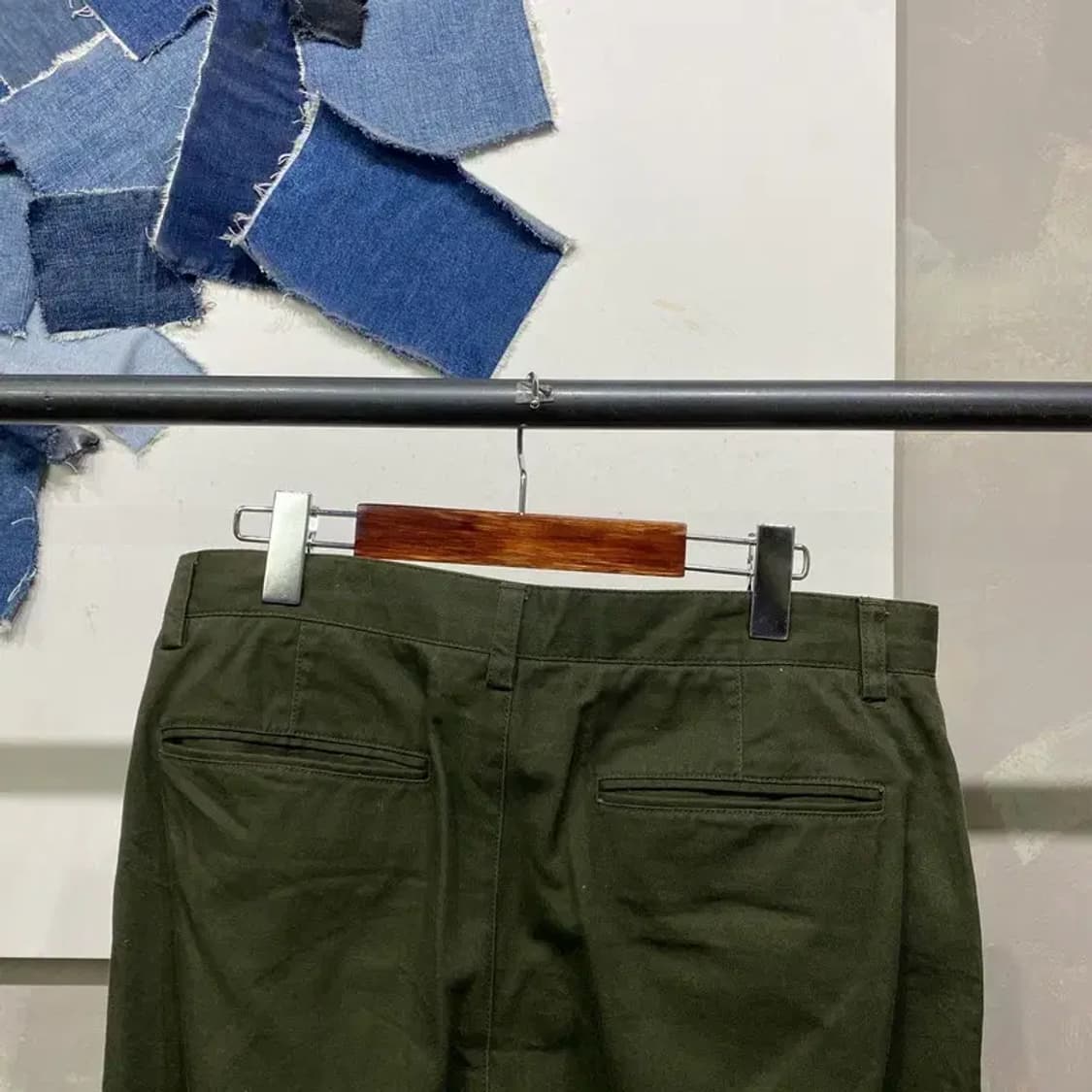 (32인치) 무신사스탠다드 캐주얼 핀턱 코튼팬츠 면바지 상품이미지4