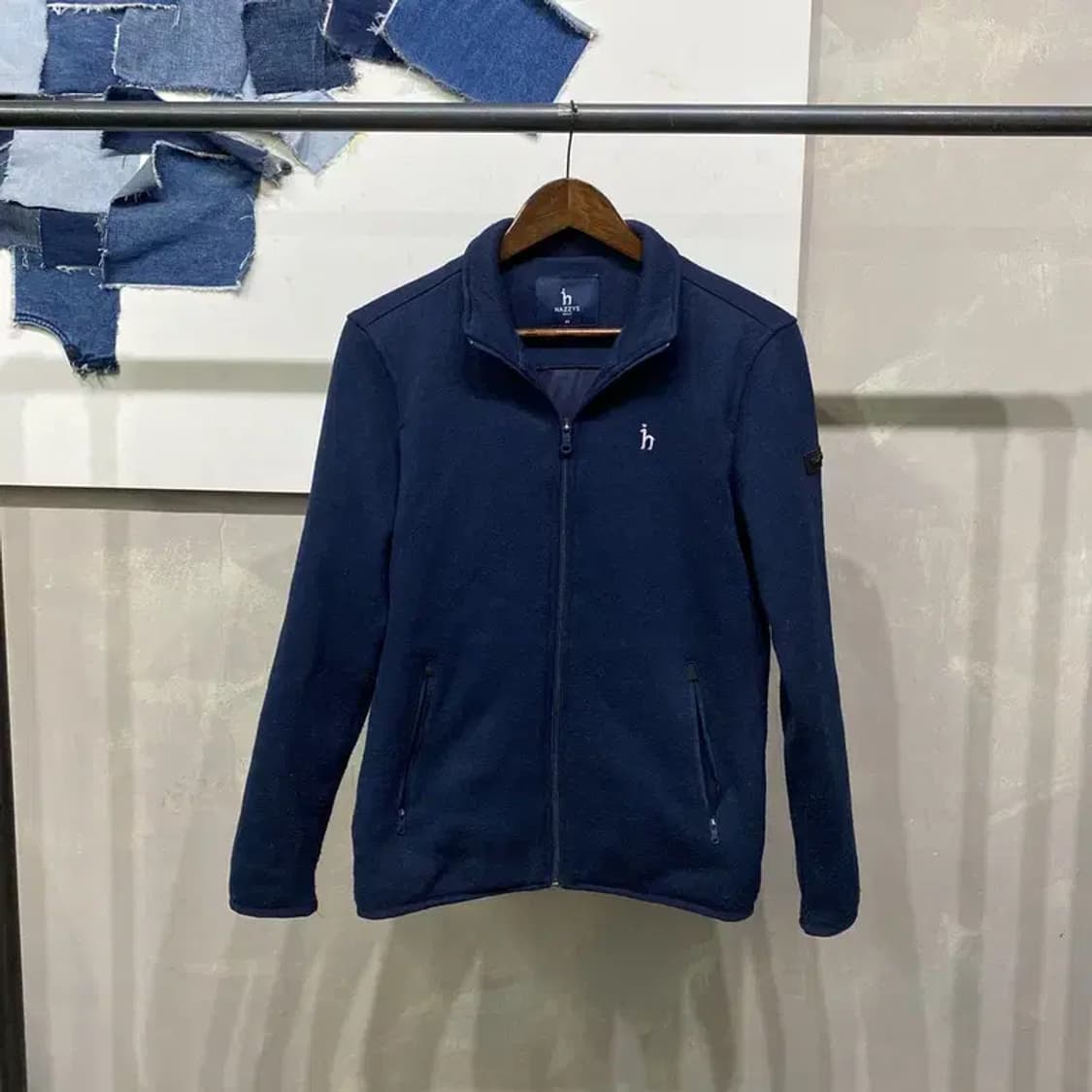 (90) 헤지스 캐주얼 네이비 니트 집업 자켓 상품이미지1