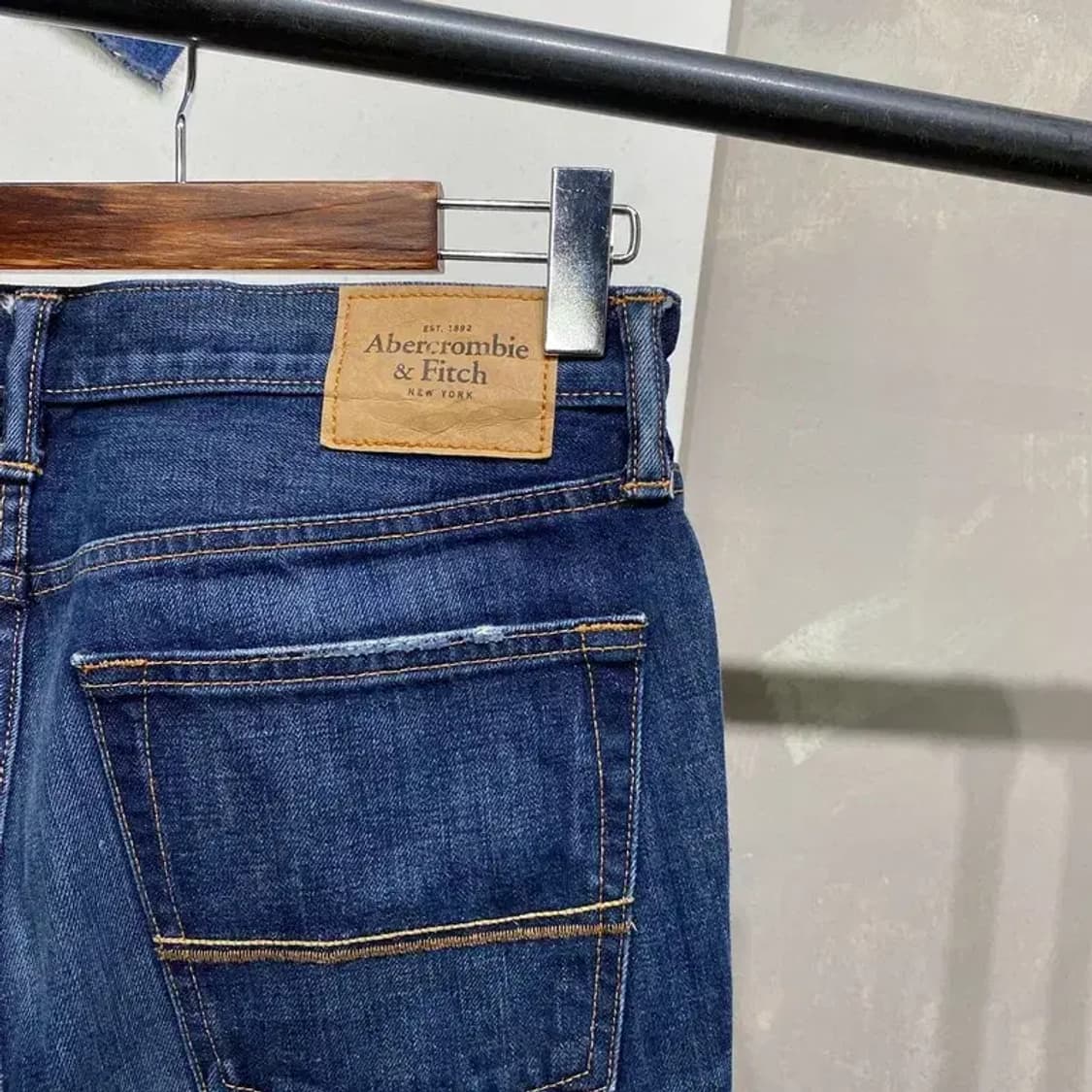 (33인치) 아베크롬비 빈티지 슬림 부츠컷 진청바지 데님팬츠 상품이미지4