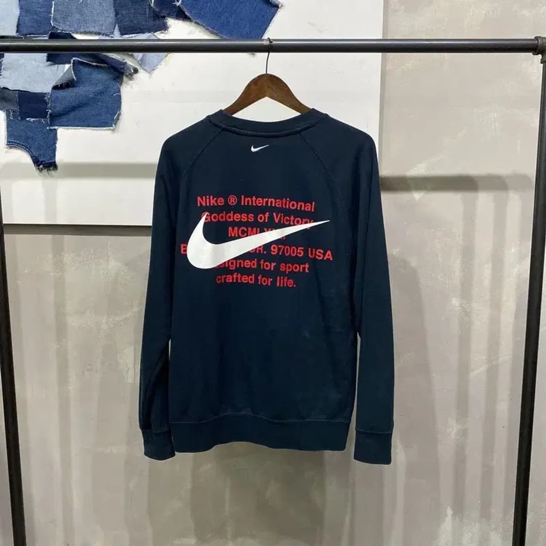 (100) 나이키 스트릿 더블스우시 백프린팅 맨투맨 긴팔 티 상품이미지4