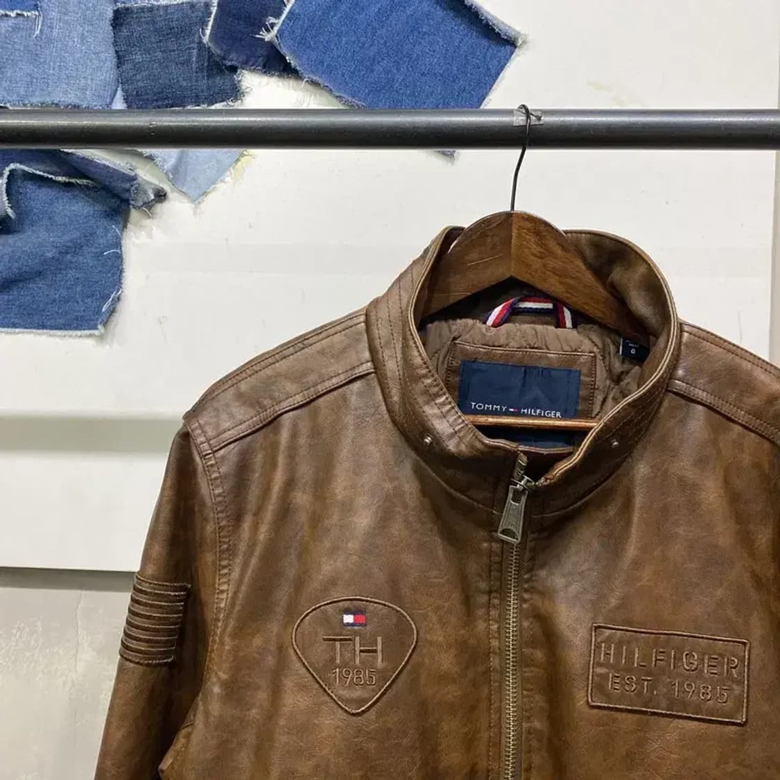 (105) 타미힐피거 빈티지 인조가죽 래더자켓 상품이미지3