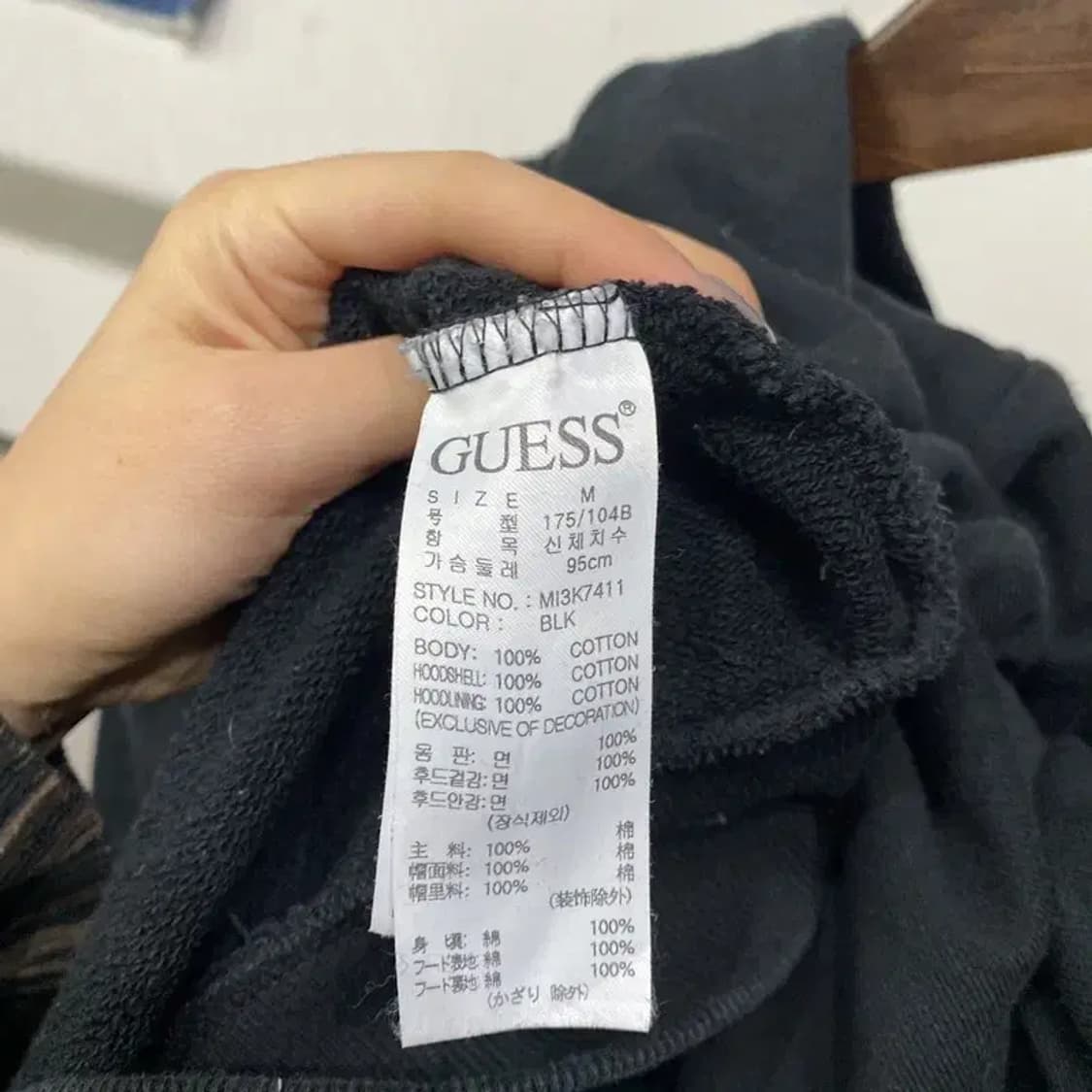 (100) 게스 캐주얼 자수 후드티 상품이미지5