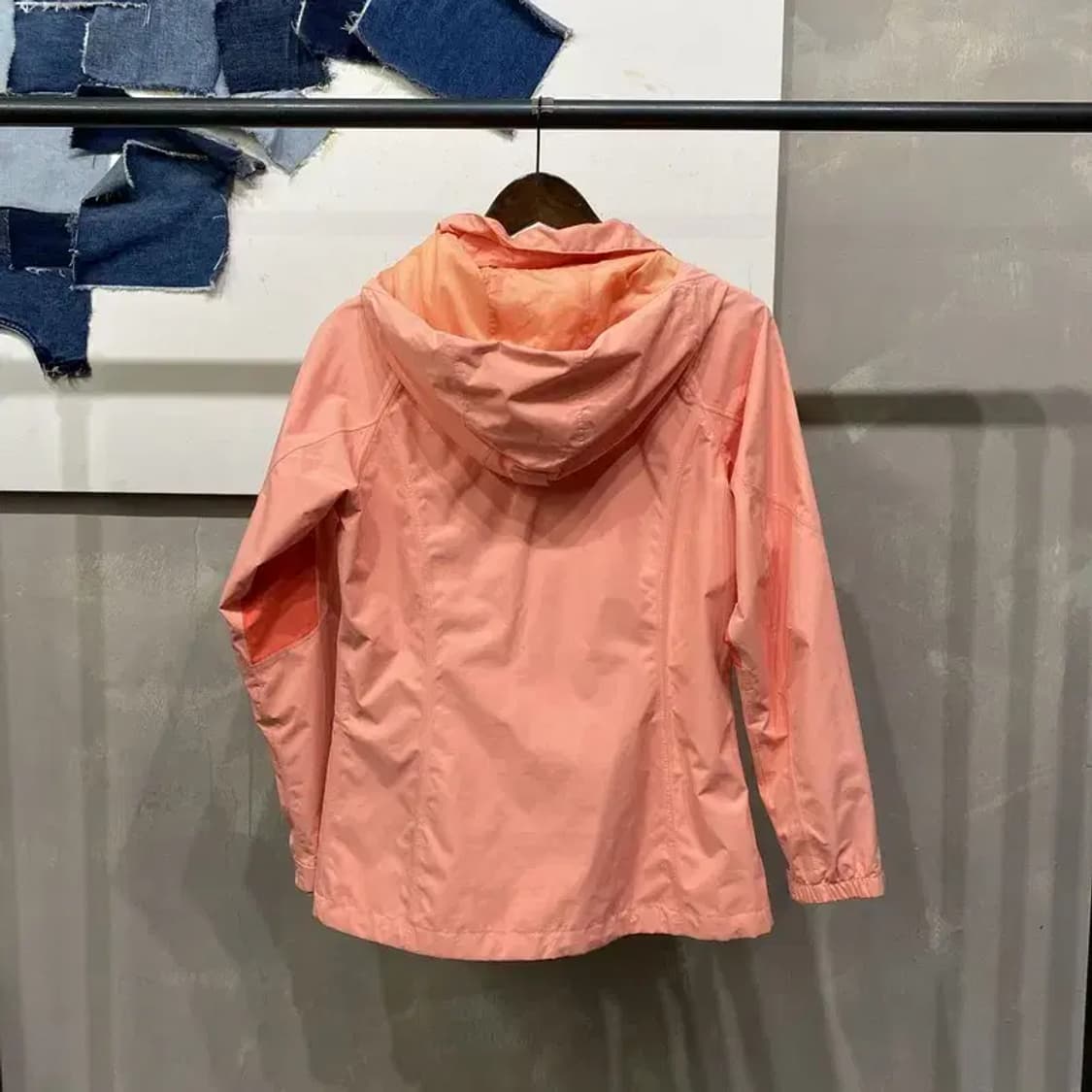 (95) 몽벨 여성 등산 아웃도어 바람막이 자켓 상품이미지4