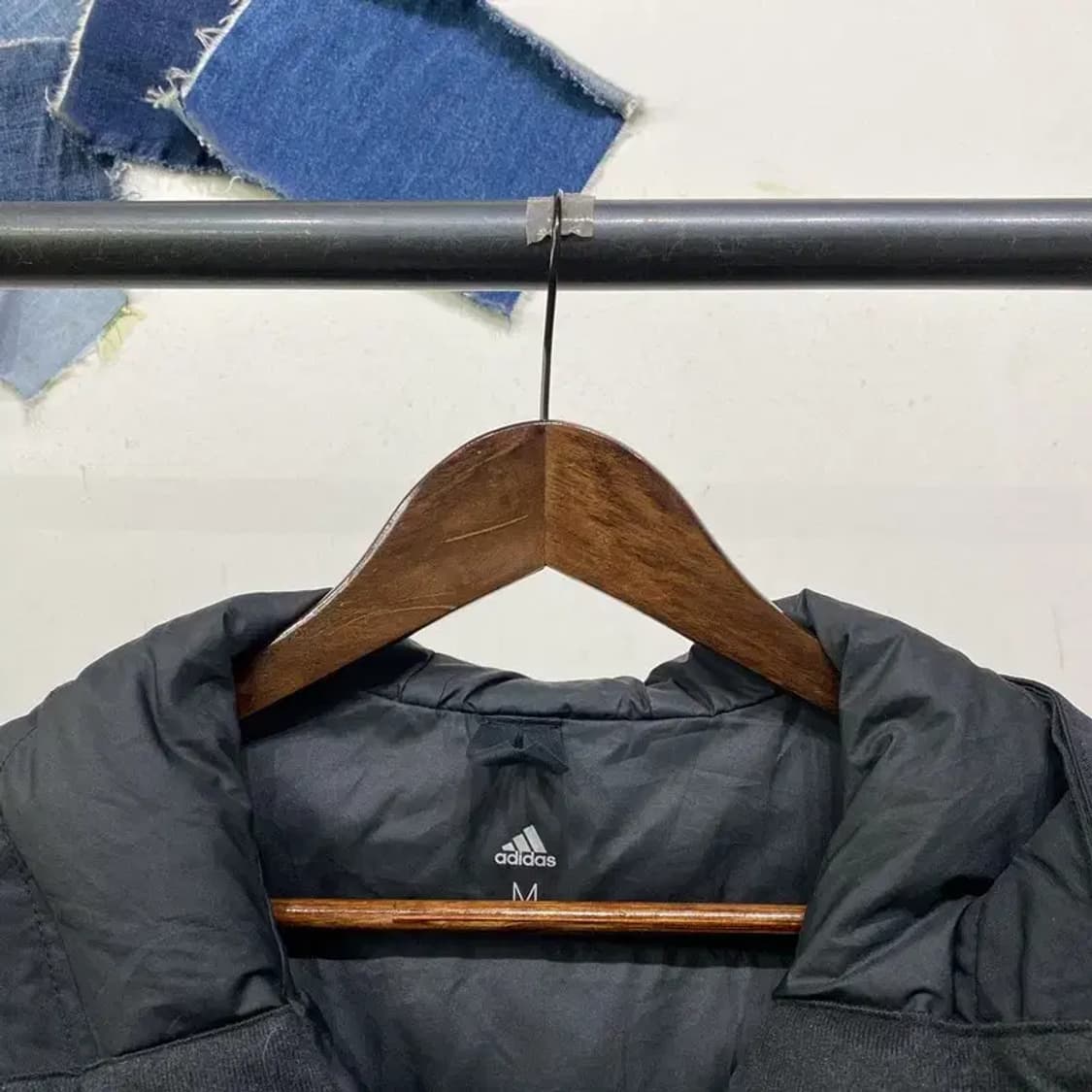 (95) 아디다스 캐주얼 스트릿 하프 패딩 점퍼 상품이미지2