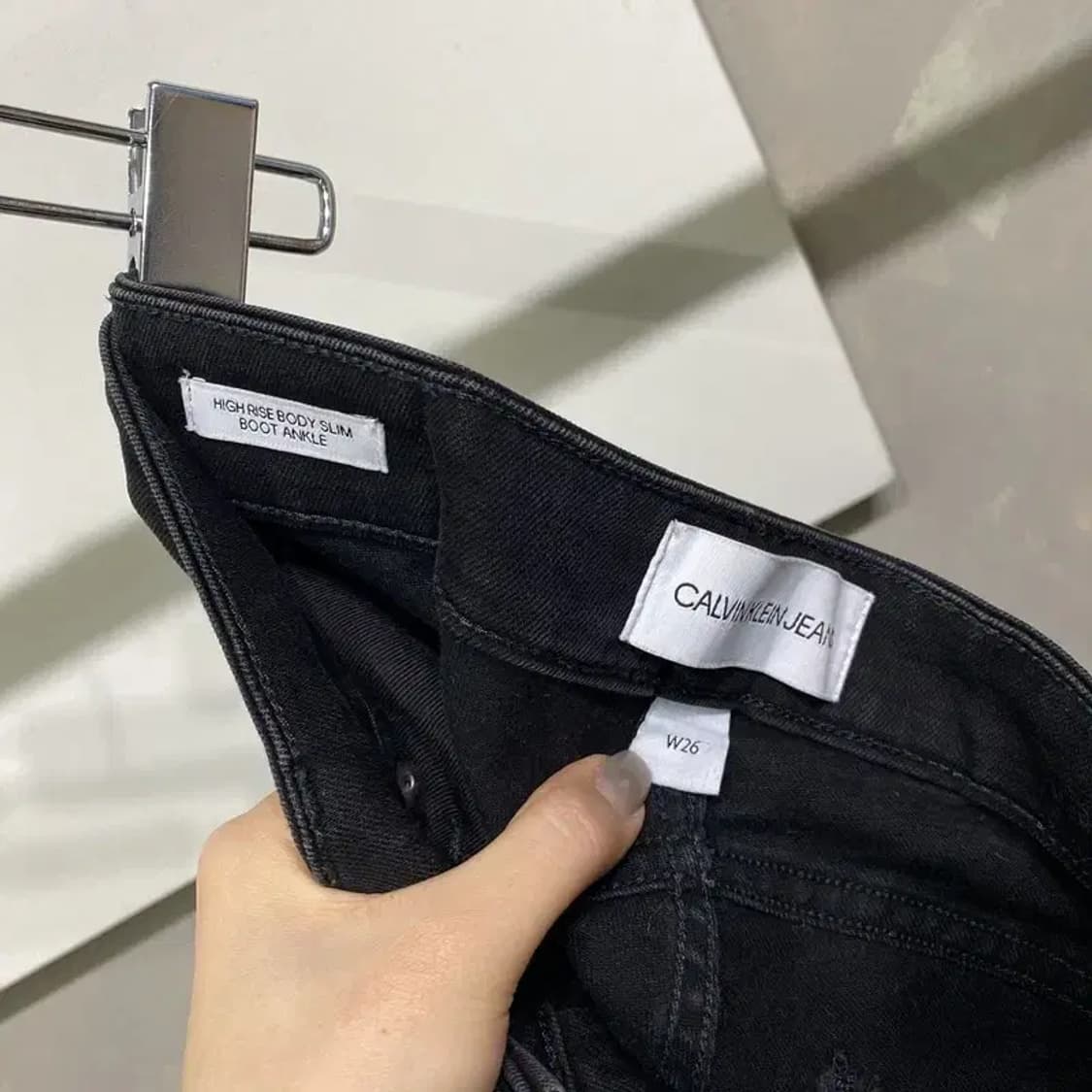 (26인치) 캘빈클라인 CK 여성 스판 블랙진 흑청바지 상품이미지5