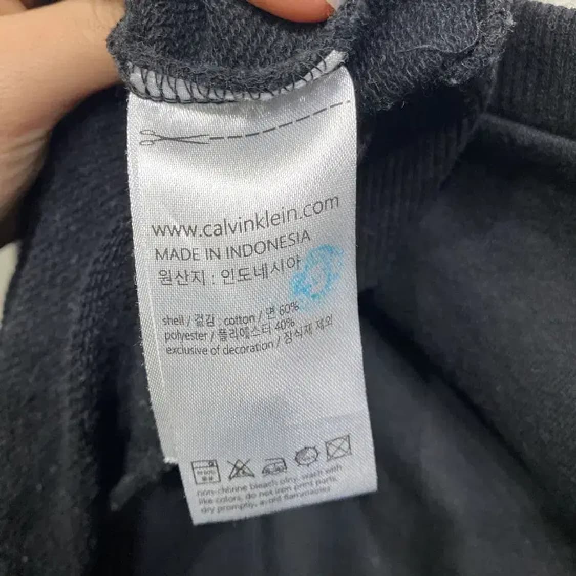 (90) 캘빈클라인 CK 캐주얼 프린팅 맨투맨 긴팔 티 상품이미지5