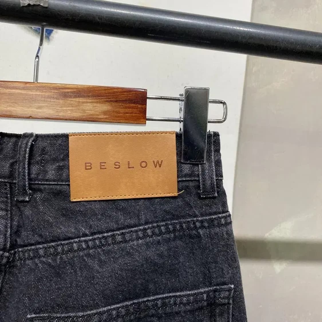 (28인치) 비슬로우 벌룬핏 워싱 흑청바지 블랙진 상품이미지4