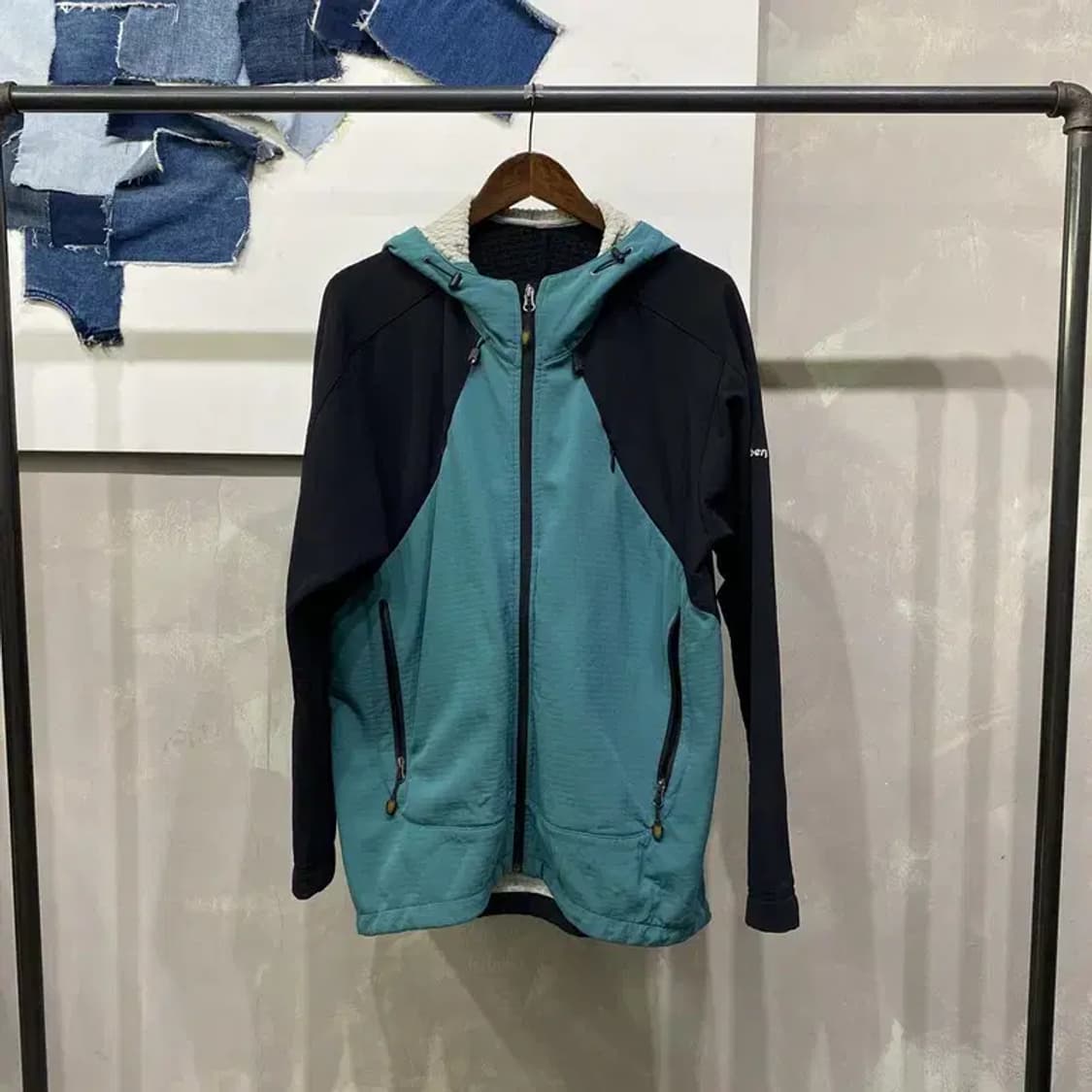 (105) 버그하우스 아웃도어 등산 후드집업 자켓 상품이미지1