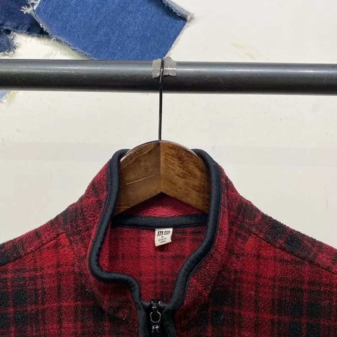 (95) 유니클로 캐주얼 체크 후리스 플리츠 자켓 상품이미지2