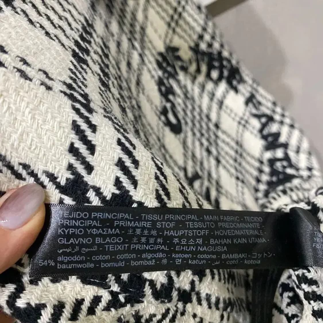 (100) 자라 ZARA 여성 캐주얼 비스코스 체크 후드티 상품이미지6