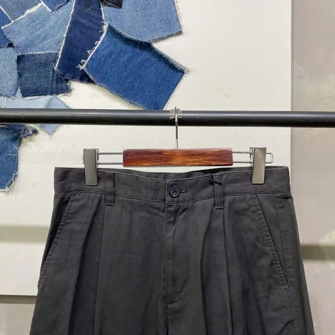 (29인치) 무신사스탠다드 캐주얼 핀턱 코튼팬츠 면바지 상품이미지2